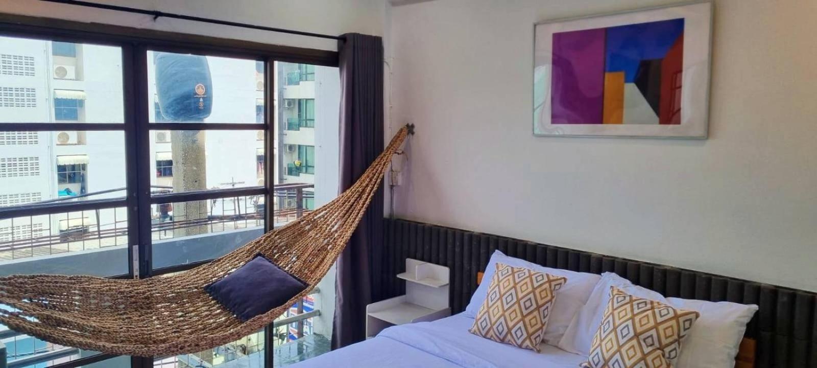 Haus Sathorn 11 Residence Bangkok Extérieur photo